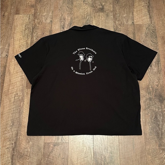 Blues Brothers Chicago Bowling Shirt - Picture 2 of 7